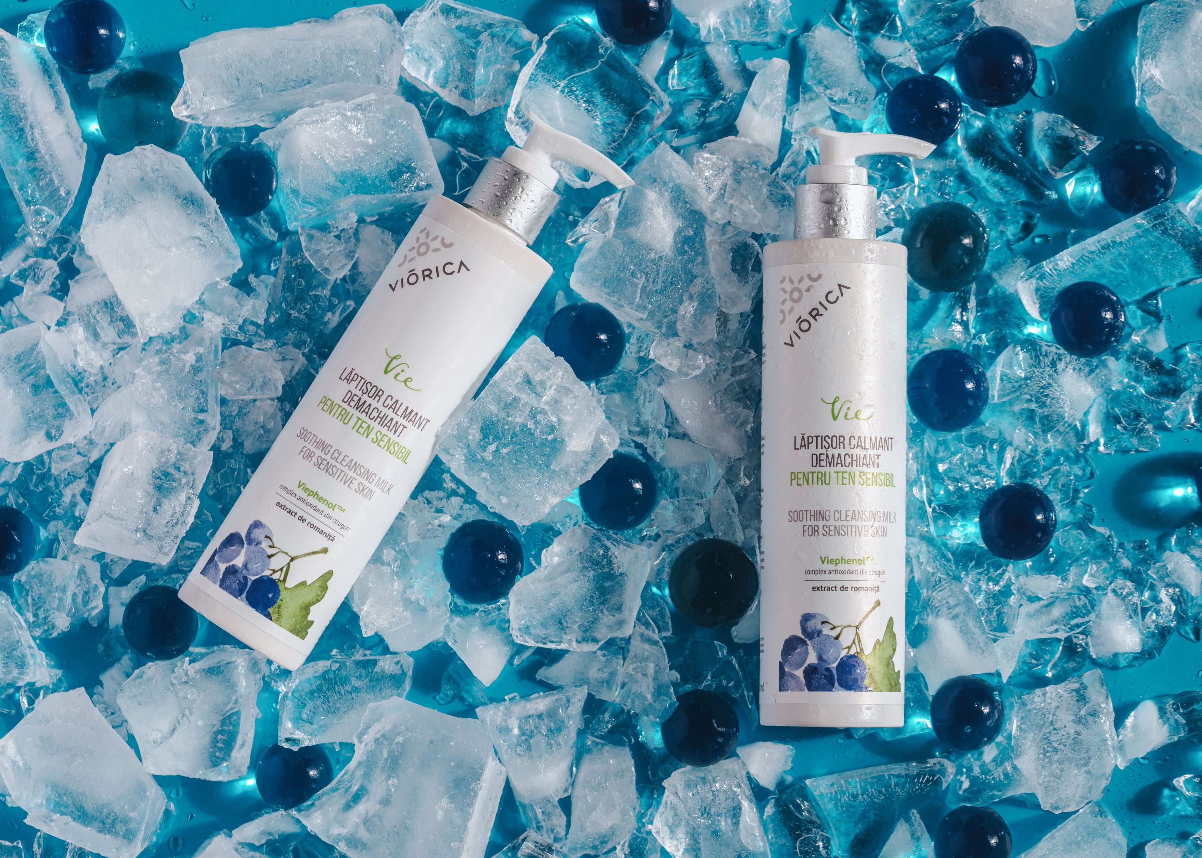 SOOTHING CLEANSING MILK FOR SENSITIVE SKIN 250 ml / 8,45 fl. oz
